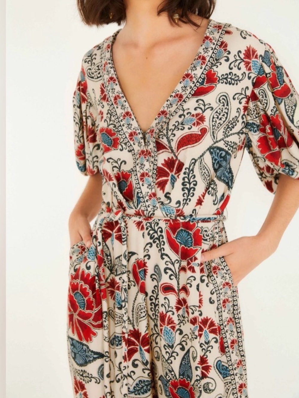 FarmRio Sand Francesca V Neckline Short Sleeve Jumpsuit M